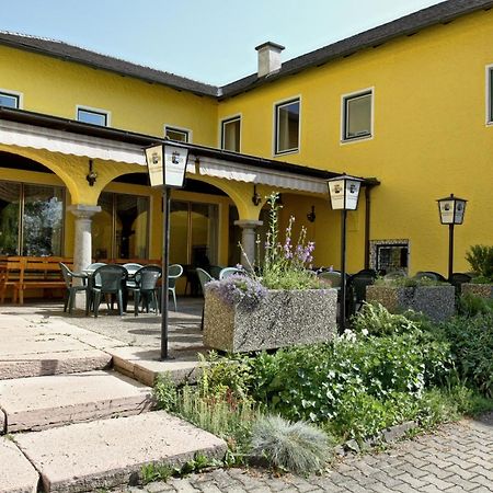 Stiftsgasthof Hochburg Esterno foto