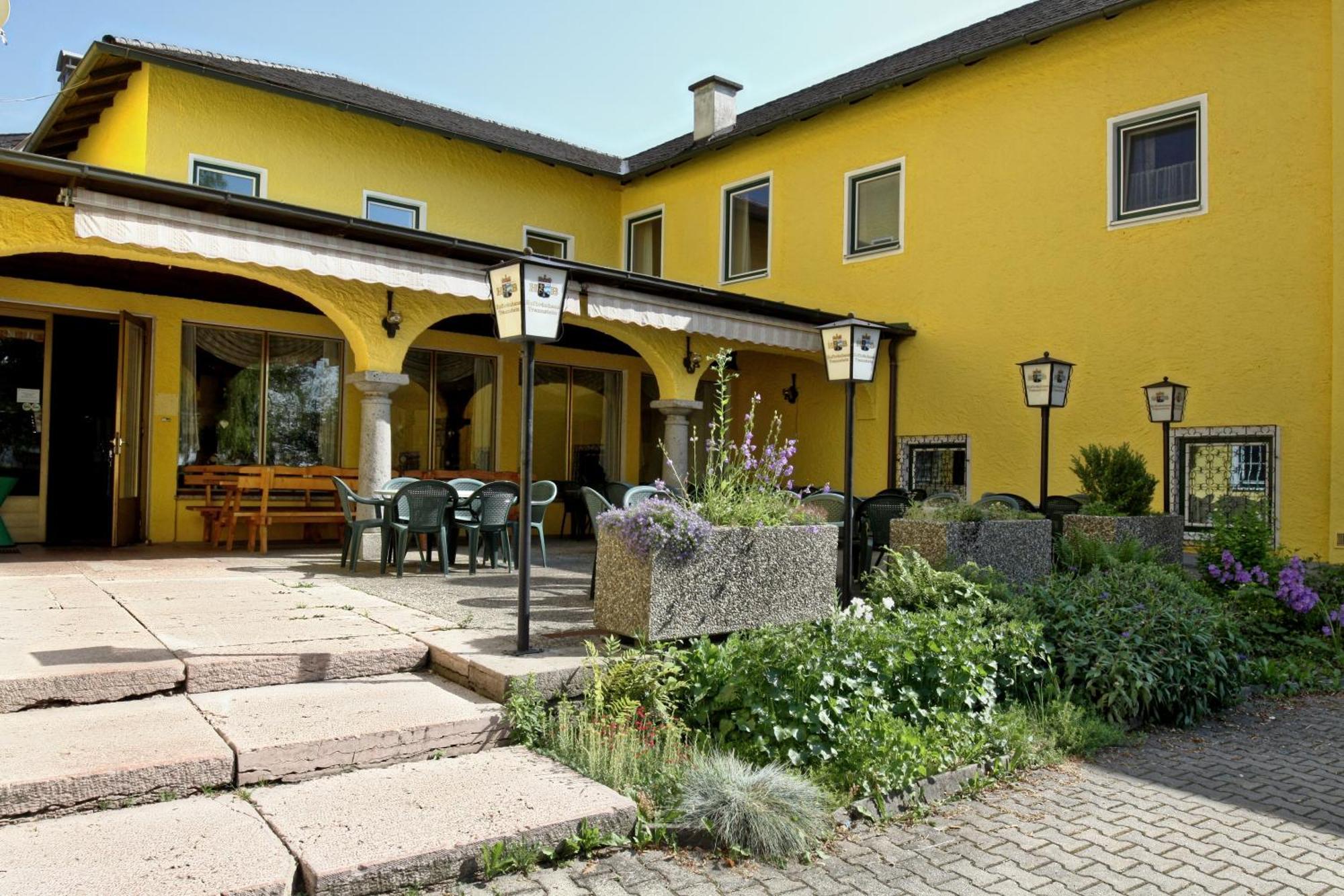 Stiftsgasthof Hochburg Esterno foto